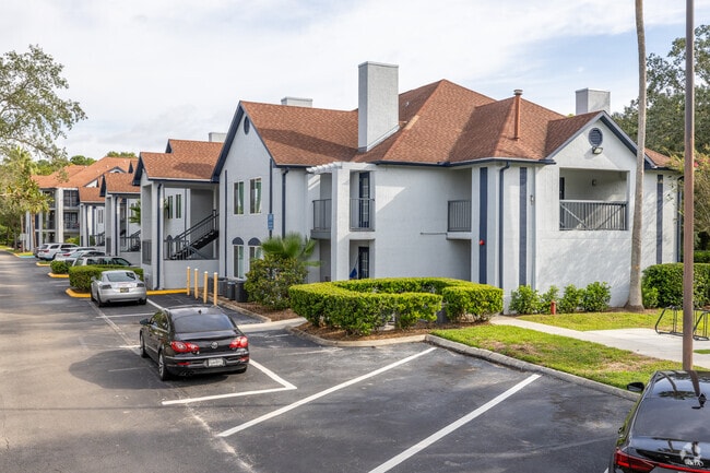 Alternate Exterior - Lenox Cove | NEWLY-DESIGNED APARTMENTS