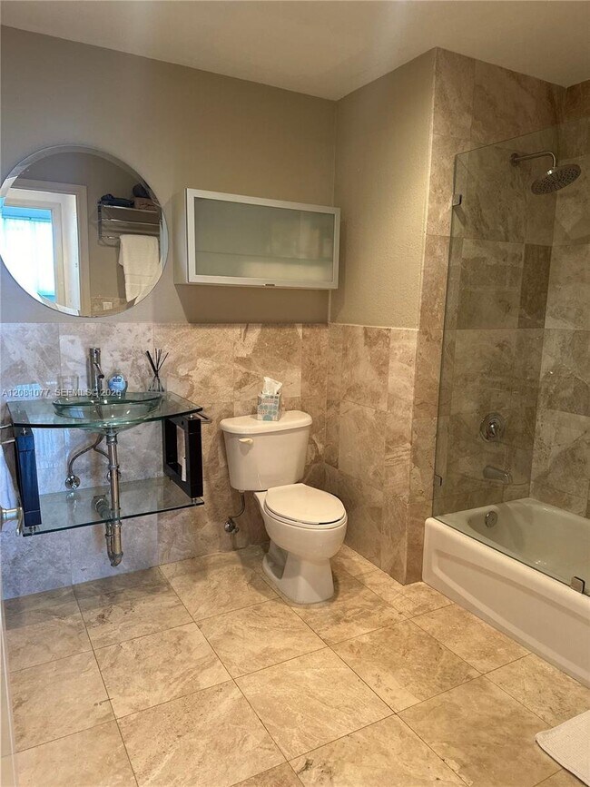 10 Aragon Ave Unit 1120