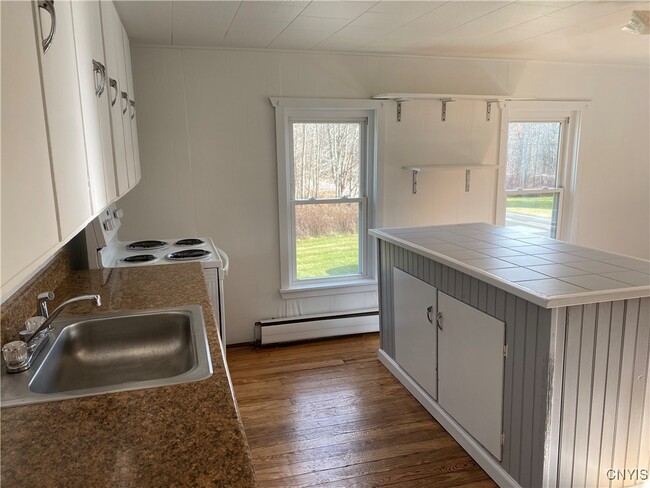 Photo - 660 County Rte 1