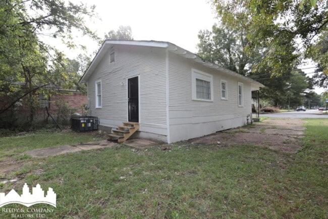 Photo - 2716 Deadrick Ave