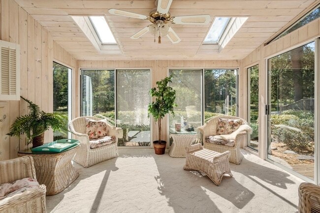 Photo - 58 Country Club Rd