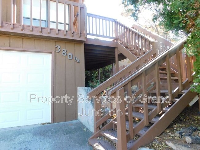 Photo - 380 1/2 Ridge View Drive