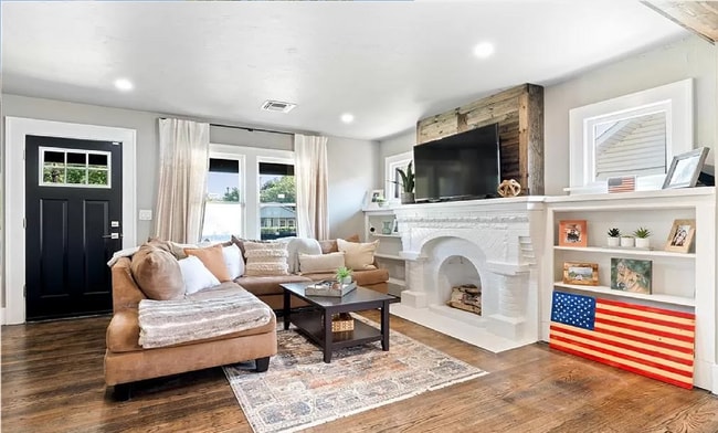 Photo - Stylish 2BR/2BA Home Near Paseo Arts District & Downtown OKC!