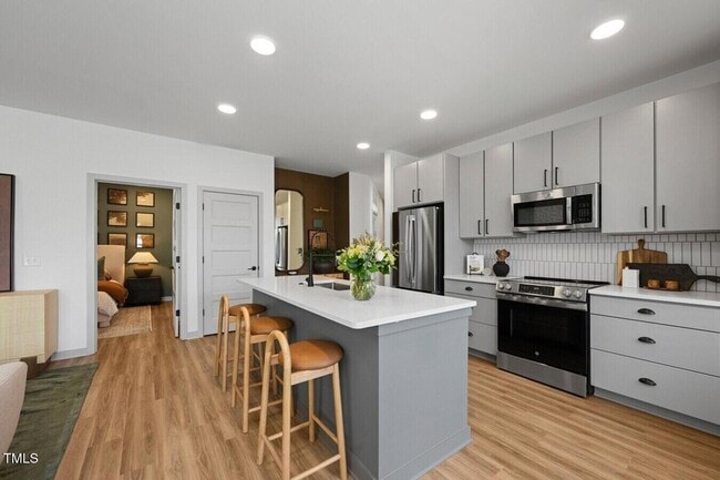 Photo - 3901 Capital Hills Dr Unidad B1A