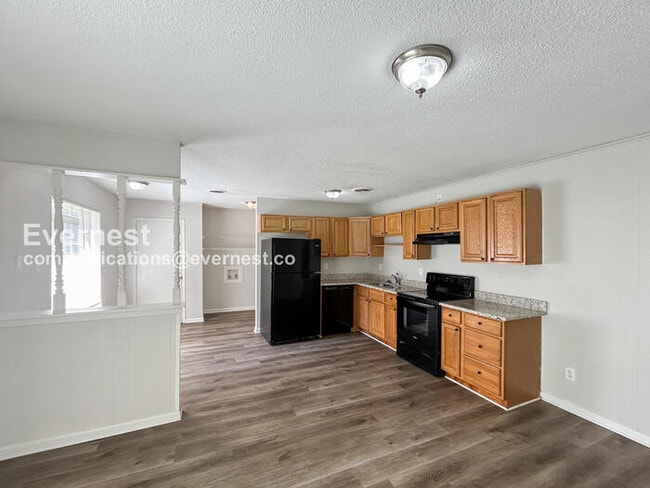 Photo - 3415 Castle Dr