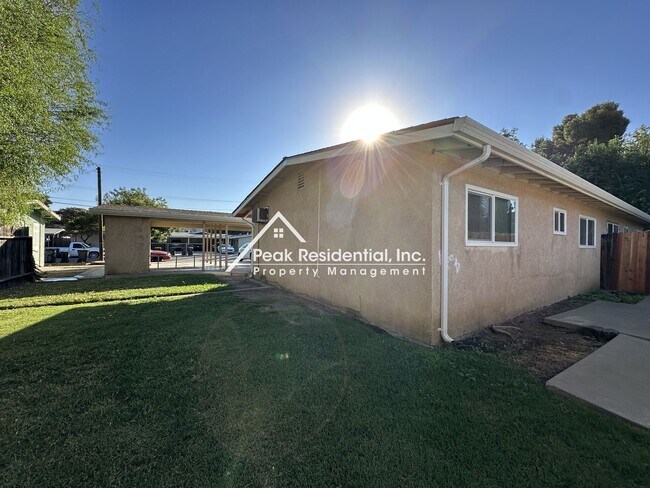 Photo - Warren2615-19 Unit 2619