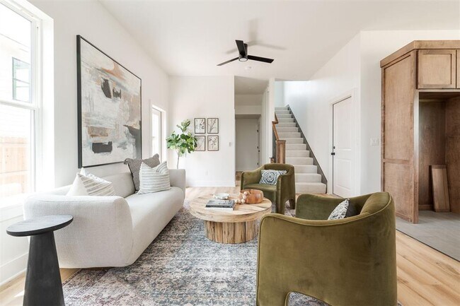 Photo - 1005 N Kelham Ave