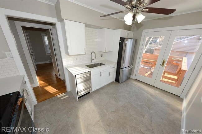 Photo - 3342 Prairie Ave