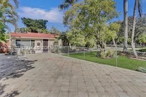 Photo - 2199 NE 182nd St