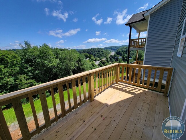 Hampton Estates Townhomes