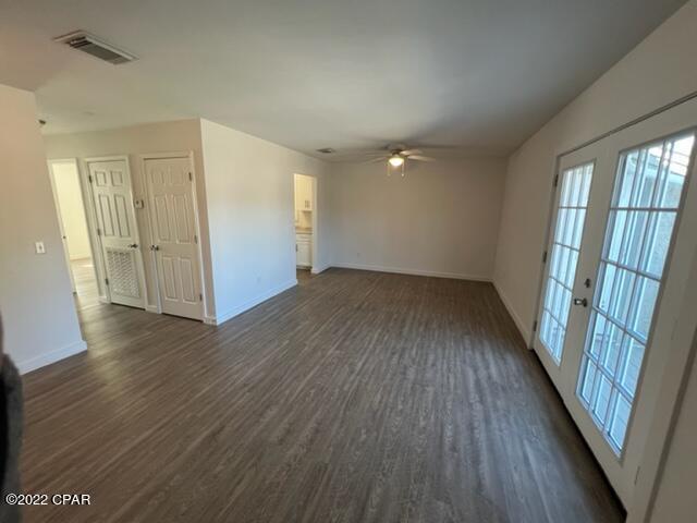 2503 W 10th St