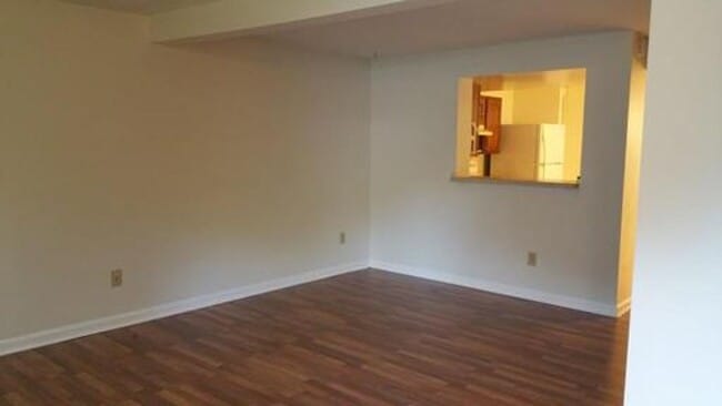 Photo - STERLNGWRTH4210 Unit 1