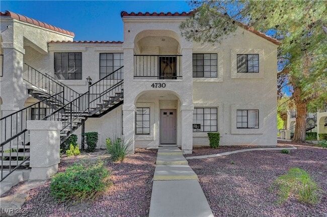 Building Photo - 4730 Nara Vista Way Unit 202