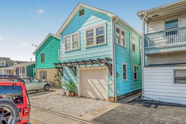 Photo - 54 Fremont Ave