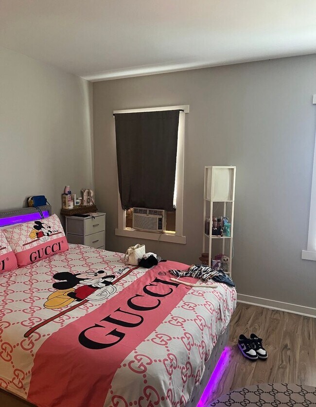 Photo - 1917 W Madison St Unidad #2