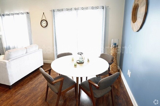 Photo - 219 Colonial Drive, Unidad Building # 2