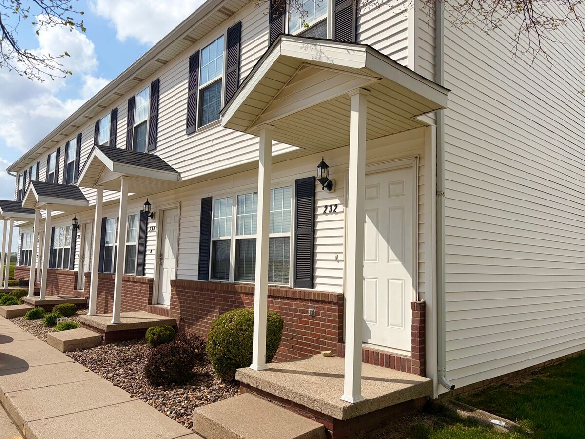 Modern Comfort & Space - Modern Comfort & Space