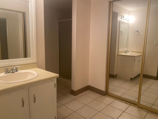 Photo - 1193 E Cottonwood Hills Dr Unit 2