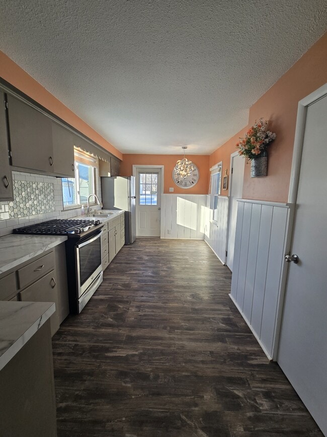 Photo - 1512 N Walnut St