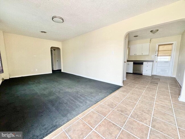 Photo - 1424 S Governors Ave