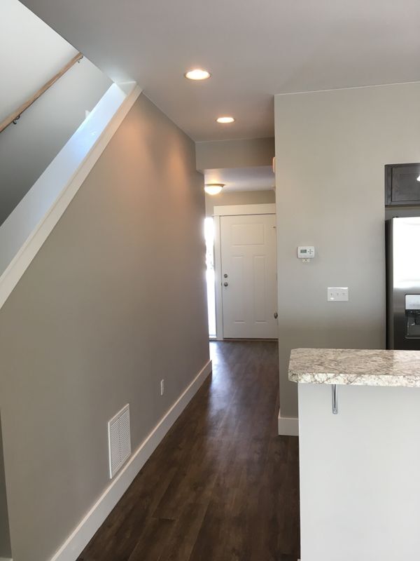 Photo - 926 Rosa Way