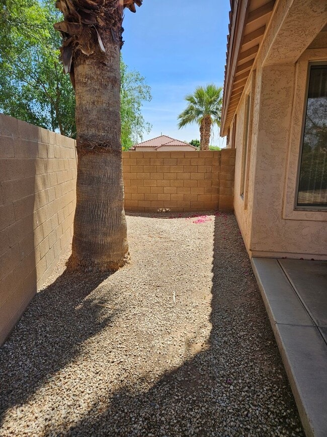Photo - Gilbert location