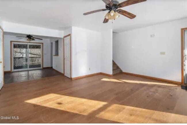 Photo - 40 Hanover Dr