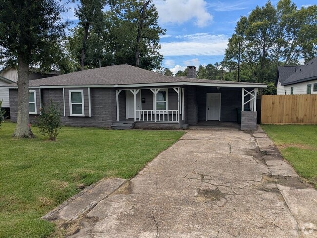 Building Photo - 514 Corydon Dr Rental