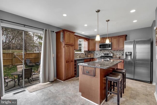 Photo - 8700 Jarwood Rd