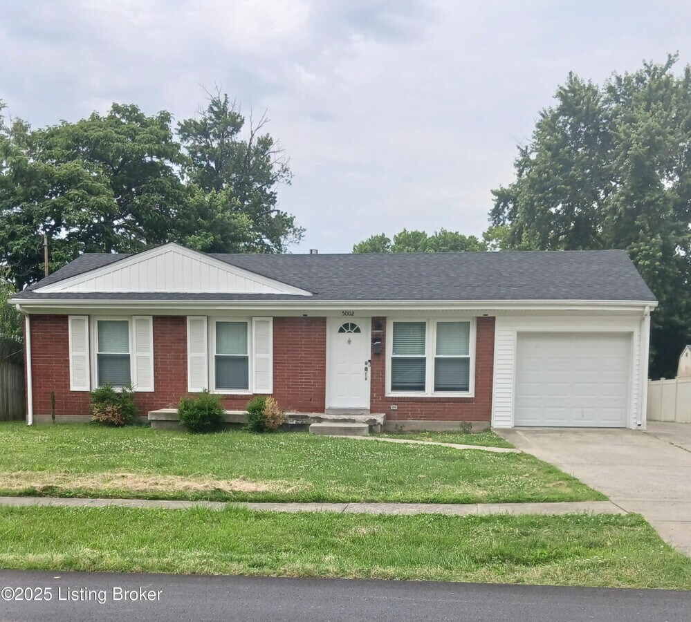 Photo - 5002 Rossmoor Dr House