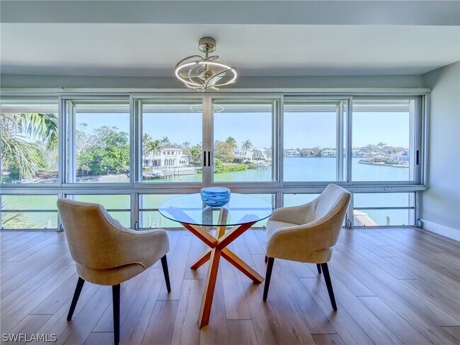 Photo - 1910 Gulf Shore Blvd N Unidad 312