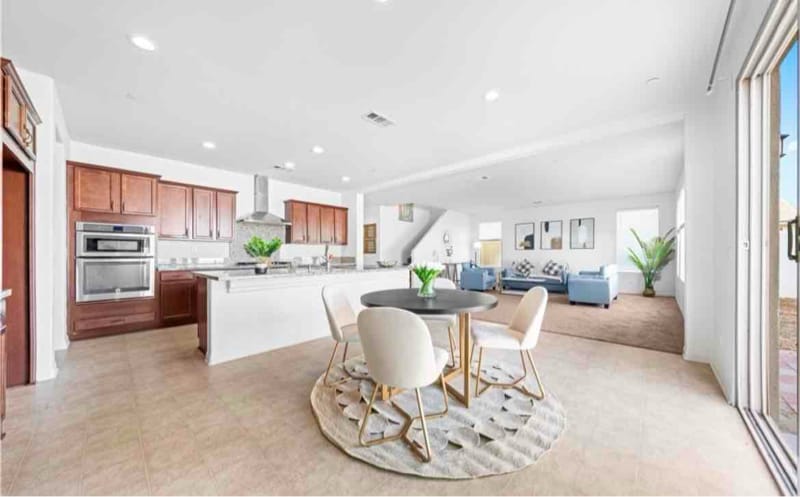 Photo - 4790 Preston St