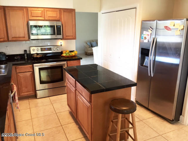 Photo - 1966 Gould Ave SW