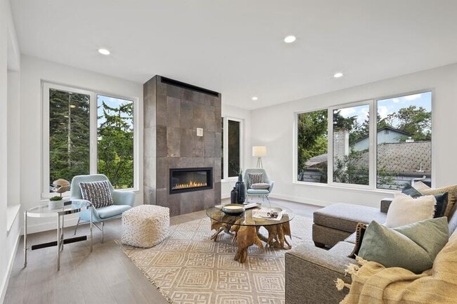Photo - 13755 1st Ave NW