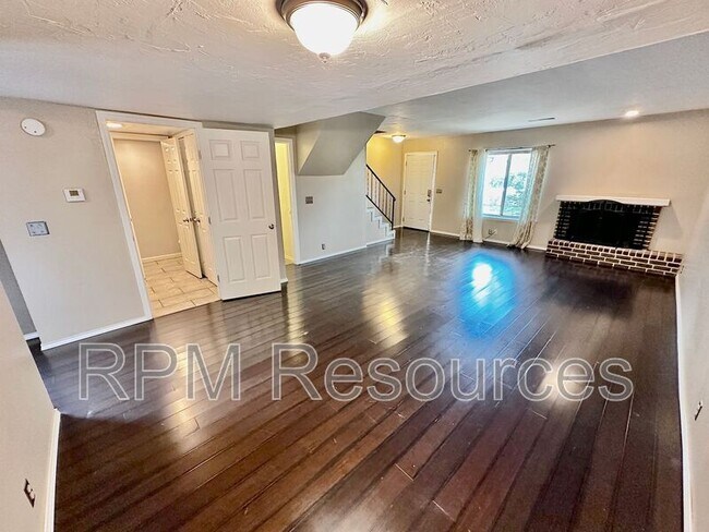 Photo - 9610 Hefner Village Blvd