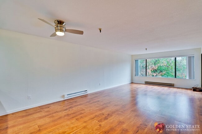 Photo - Beautiful Top Floor Condo in Prime Mountain View Location