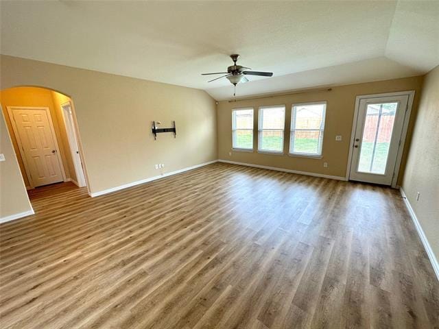 Photo - 221 Creekwood Dr