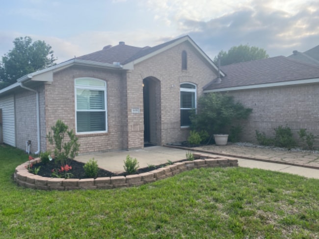 Photo - 1630 Cedar Elm Dr