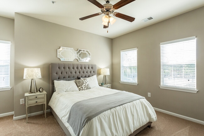 Photo - Avana 55Twelve