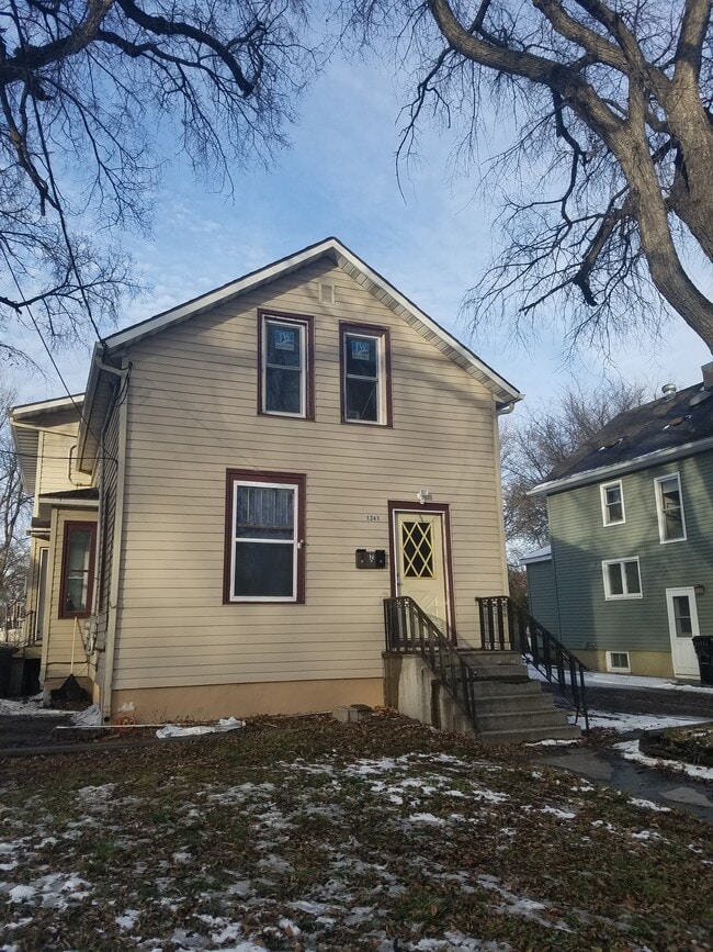 Photo - 1341 4th Ave S