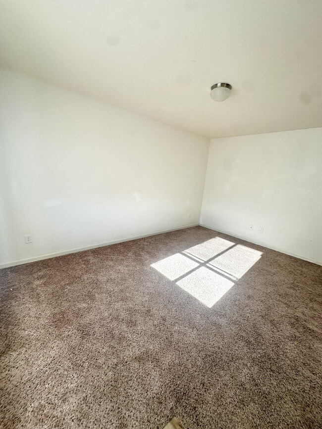 Photo - "Charming 2-Bed Condo Retreat with Modern Comforts in Cheyenne – 846 Sq Ft of Cozy Living!"