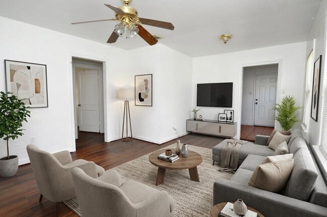 Building Photo - 7038 Quince St