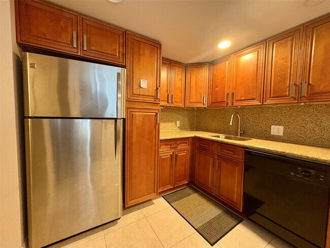 Photo - 2940 N Course Dr Unit 810