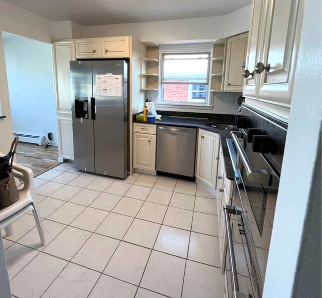 Photo - 1521 209th St