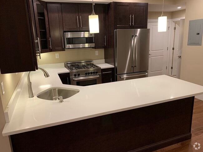 Building Photo - 7 Wendell Pl Unit 1 Rental