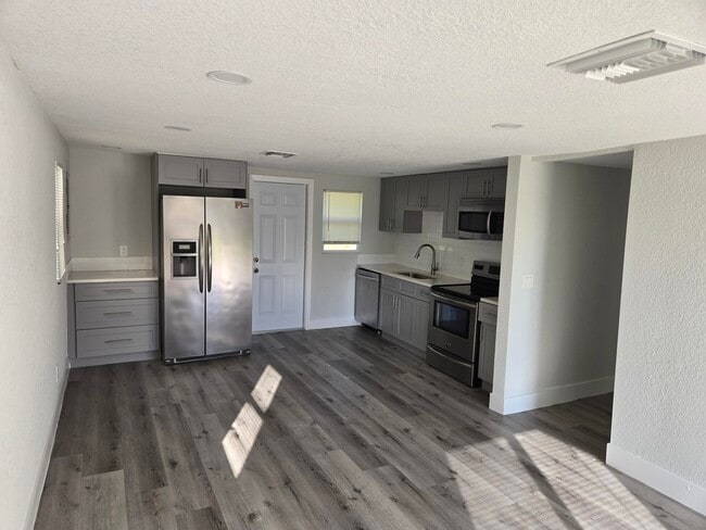 Photo - 4225 32nd Ave