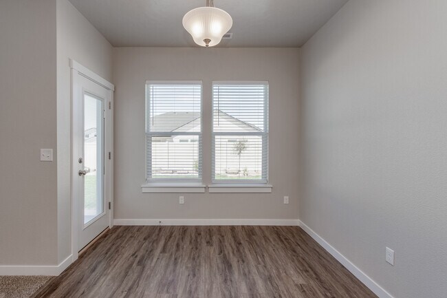 Photo - 2099 N Waterbrook Way