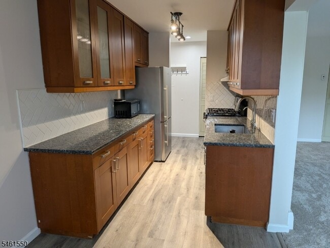 826 Main St Unit F