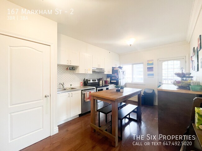 Photo - Spacious 3 Bedroom Apartment Unité 2