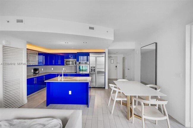 Photo - 3101 Bayshore Dr Unit 1808